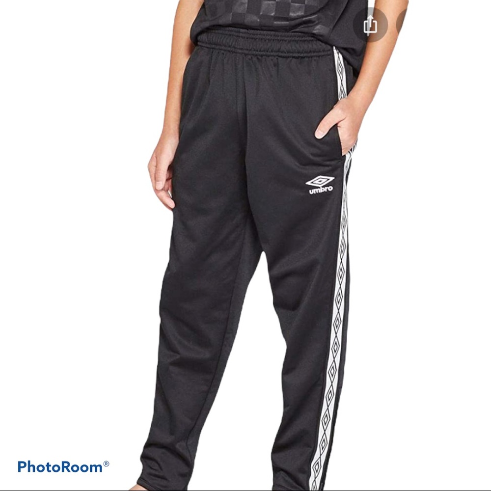 Umbro Boys Double Diamond Black Joggers Training Pants Size 12